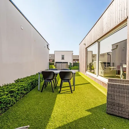 New Dahlia 15 By Interhome * Bredene